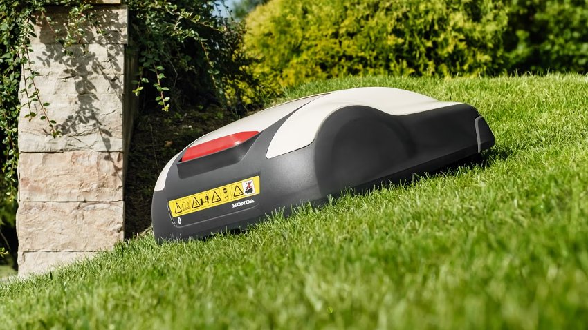 honda-hrm-1000-miimo-robotic-lawnmower-slope-performance