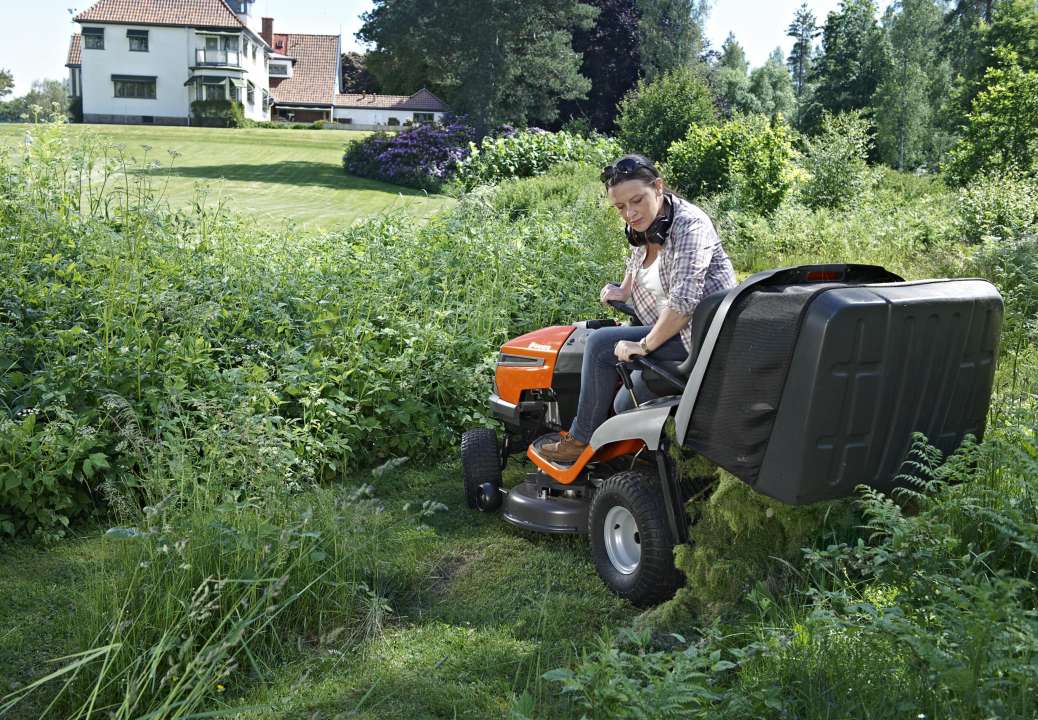 Husqvarna Collecting Tractor in Action