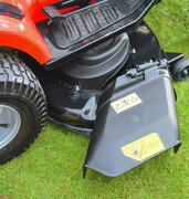 Cobra 108cm Side Discharge Hydro Lawn Tractor - Twin Cylinder (COLT108HS2L) - image 4