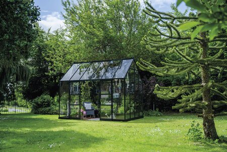 Halls Icon 8 8x12 planthouse black - Full shot