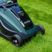 Hayter Hawk 43 Cordless Push Lawnmower 554A (without battery and charger) - image 6