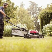 Honda HRH 536 QX 21" Pro Lawnmower - image 2