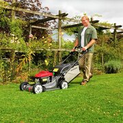Honda HRX 537 VY 21" Core Self-Propelled Petrol Lawnmower - image 2