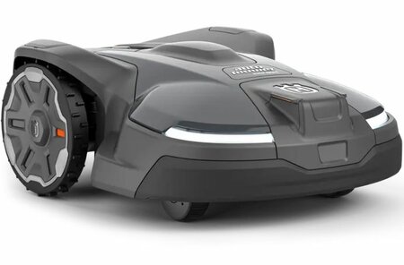 Husqvarna 450X NERA Automower with EPOS Plug-In