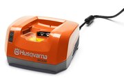 HUSQVARNA 520iHE3 Long-reach Hedge Trimmer + BLi200 Battery & QC330 Charger - image 3