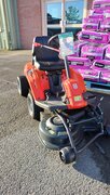 Husqvarna Electric Ride on Lawnmower - image 3