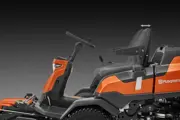 Husqvarna R420TsX AWD Ride-on Lawnmower - 112cm Combi Deck - image 8