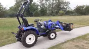 Iseki TM3267HST Diesel Compact Tractor With Loader and Multi-Use Bucket (Ex Demo) - image 3